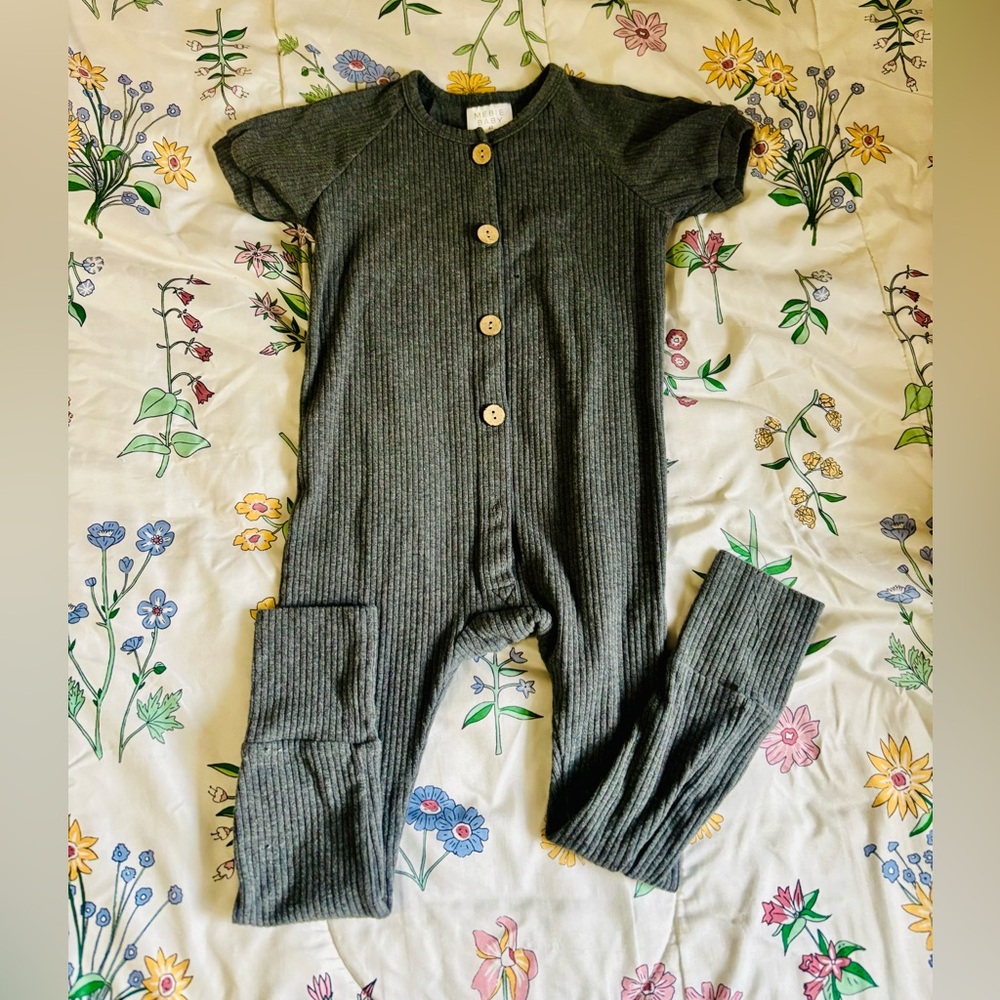 Mebie baby grey union suit 4y